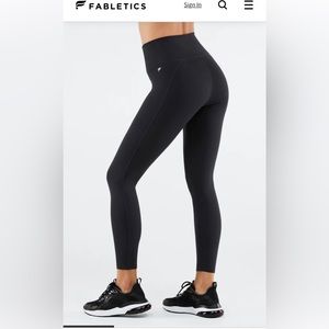 Define PowerHold® High-Waisted 7/8 Legging